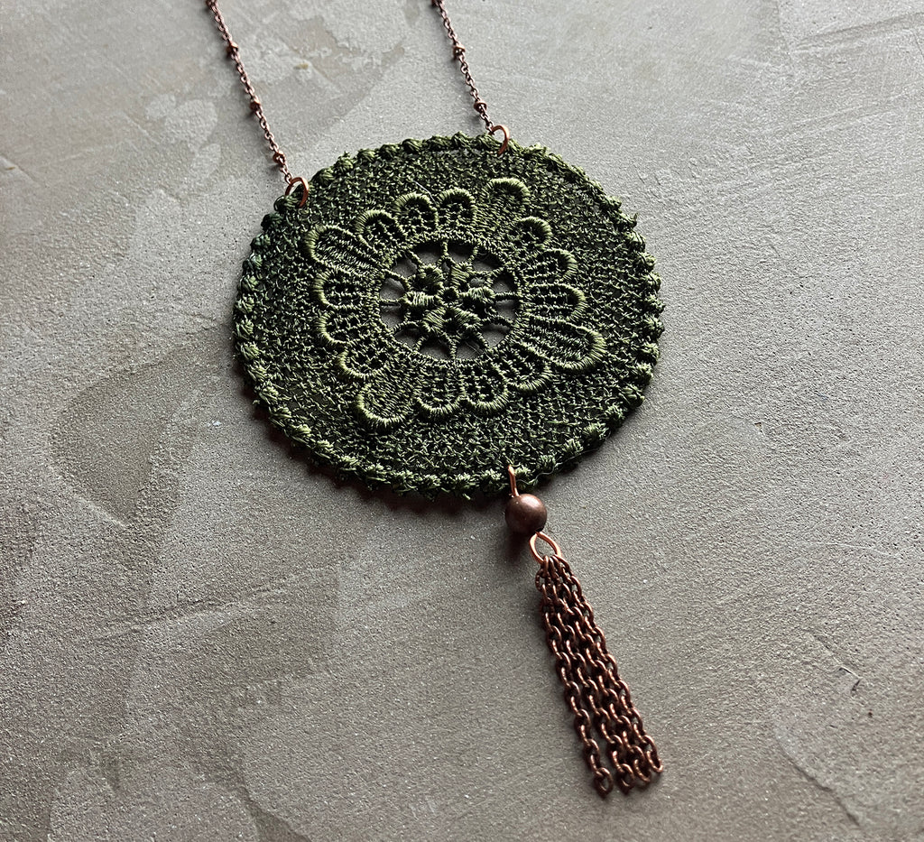 cosima olive lace tassel necklace